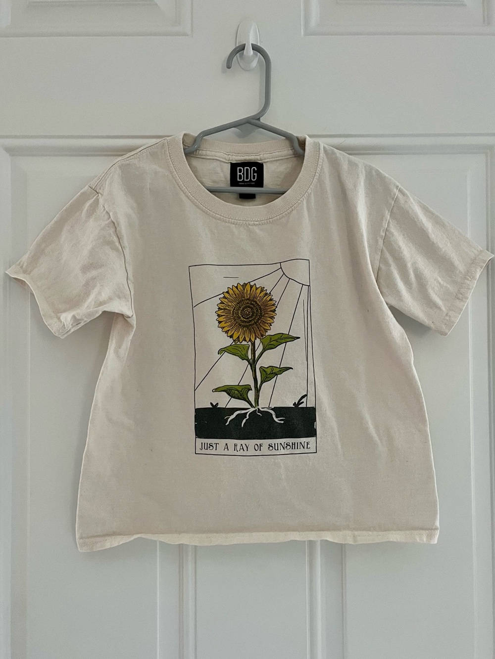 Women’s tee